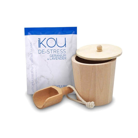 iKOU - Gift Pack - Bath Soak, Mini Wooden Bucket & Wooden Scoop
